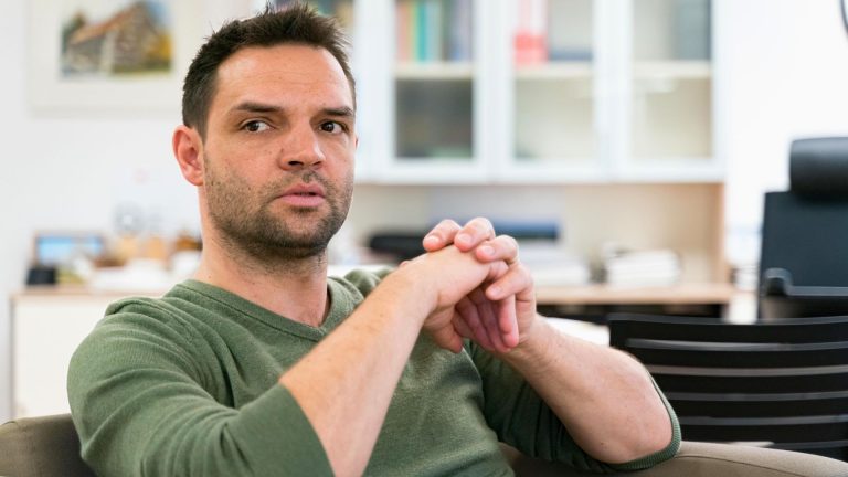 Trotz Verzögerungen bleibt der Höchster Bürgermeister Stefan Übelhör hinsichtlich der Realisierung des Großprojekts  zuversichtlich.<br><span class="copyright">VN-Stiplovsek</span>